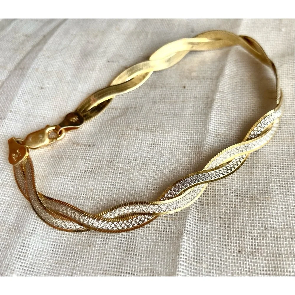 Two-Toned 925 Sterling Silver & Gold Overlay Bracelet Flat Herringbone Twist - Picture 13 of 13